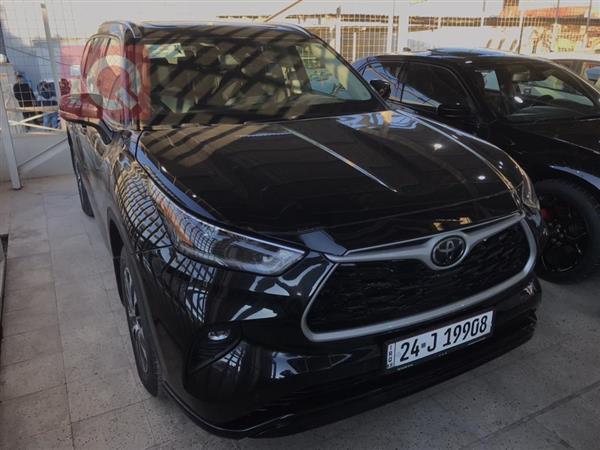 Toyota for sale in Iraq